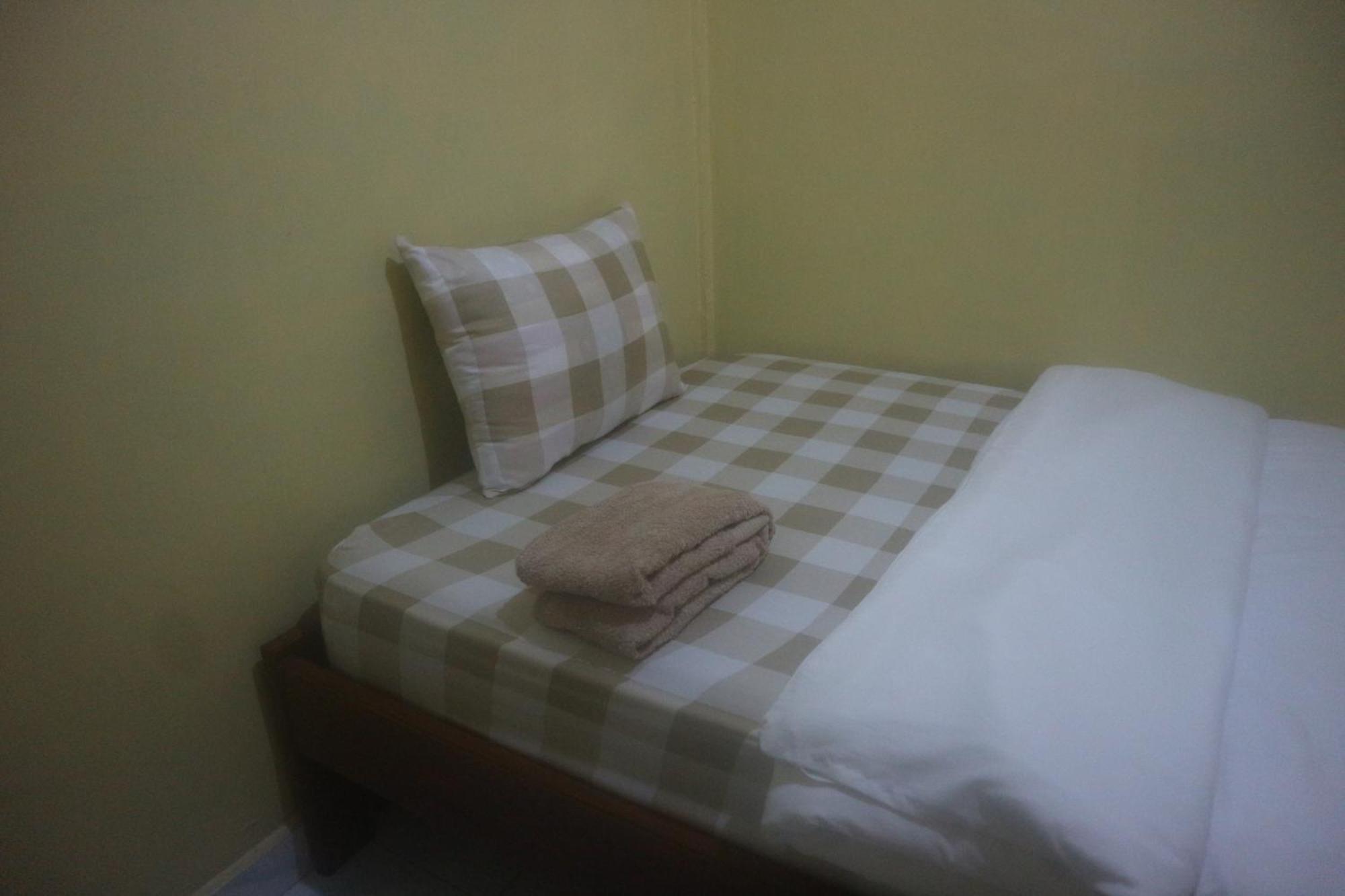 Tange Guest House Ruteng Bagian luar foto